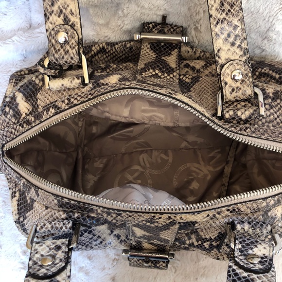♥️ MICHAEL KORS Limited Edition Snakeskin handbag - Picture 7 of 16